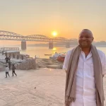 Mr Karti P Chidambaram, MP, Sivagangai, on his recent visit to Varanasi on 30.01.2022 visited the Holy Ganges river and the famous Kasi Viswanath temple and offered prayers to the deity (1)