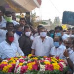 Mr Karti Chidambaram, MP, Sivaganga, on 27.10.2020, while garlanding and honouring the statue of Late Raja of Sivaganga Shri Marudu Pandiar who ruled Sivaganga in the past. 